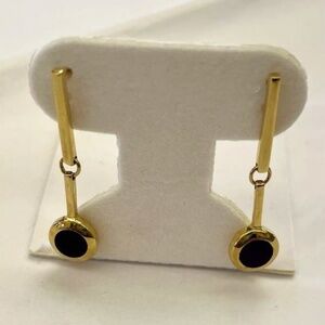 14kt Yellow Gold Onyx Dangle Post Style Piecered Earrings
